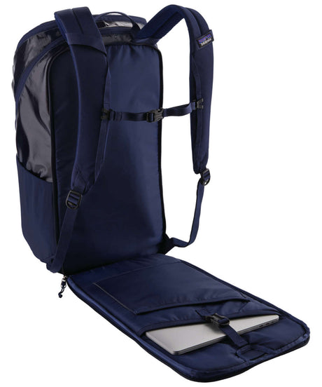 71148673_Patagonia Black Hole Pack 32L classic navy