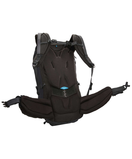 P-20606_Thule AllTrail X 35L