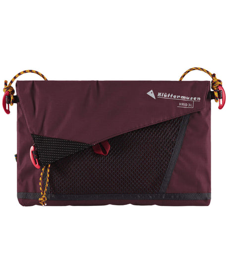 71235076_Klättermusen Hrid WP Accessory Bag 3L amaranth red