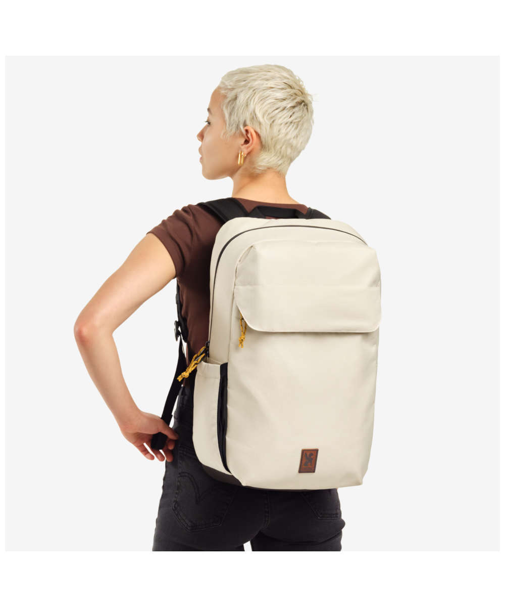 71233871_Chrome Ruckas Backpack 23L natural