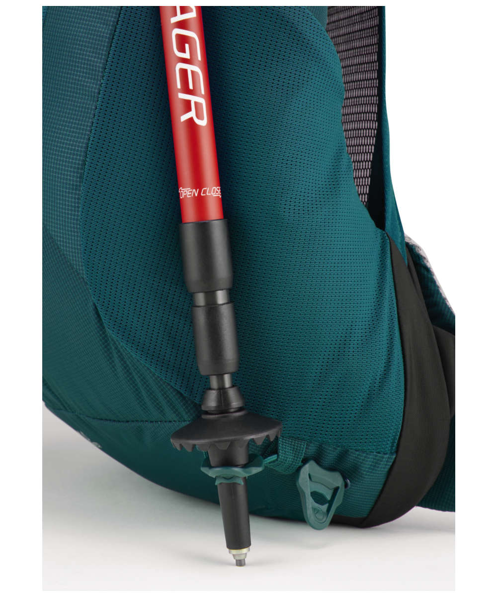 71178808_Lowe Alpine AirZone Active 18 dark jade