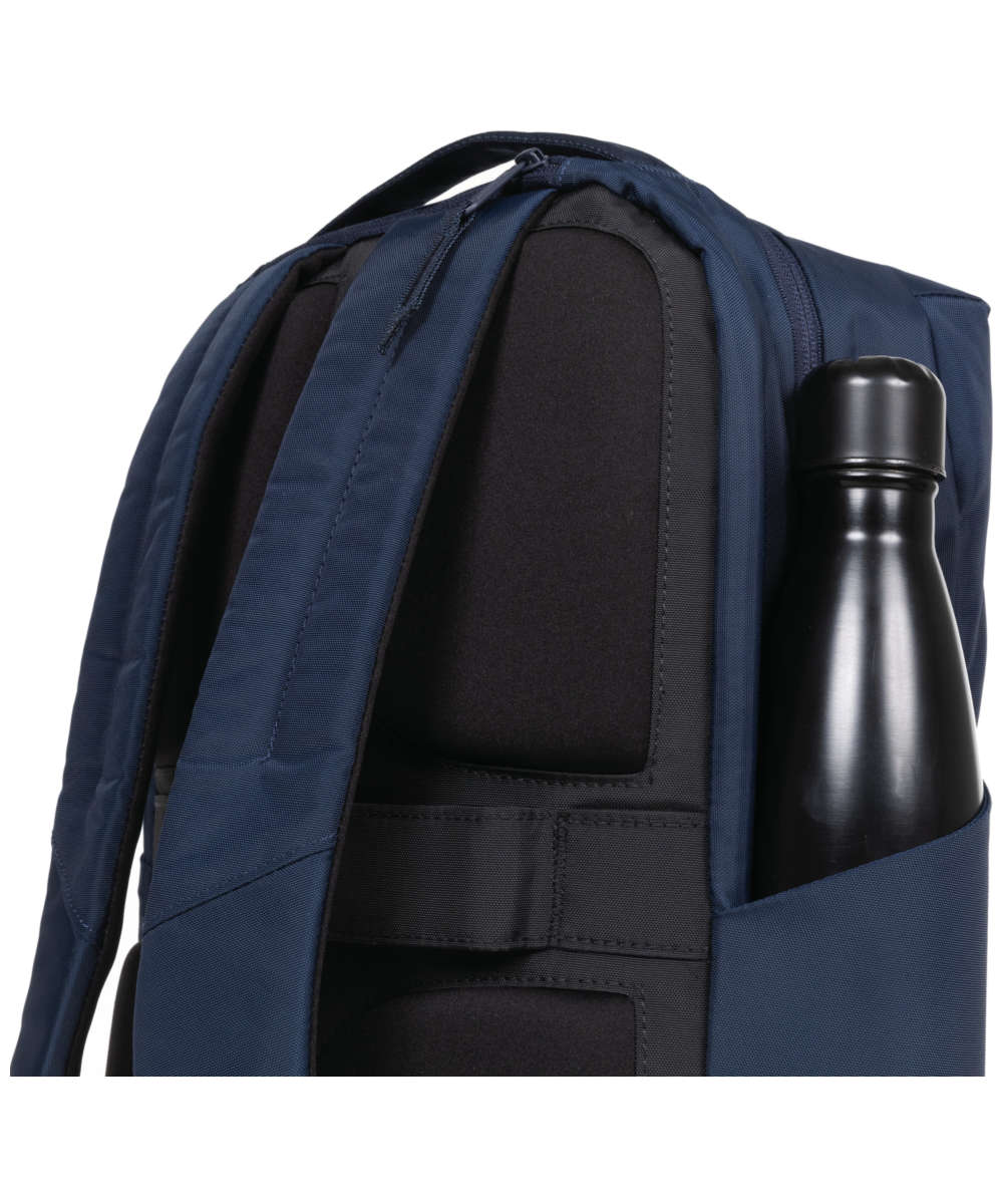 71229588_Eastpak Tecum F Limited Edition cnnct f navy