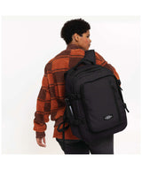 71218272_Eastpak Volker Limited Edition cs mono black2