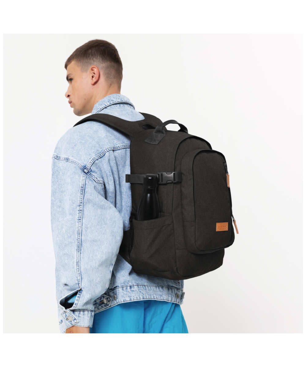 71218279_Eastpak Smallker Limited Edition cs black denim2