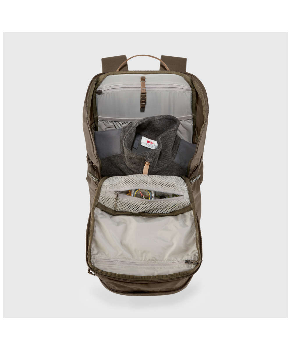 71149116_Fjällräven Singi 28 dark olive