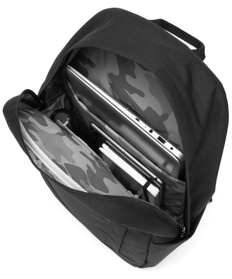 71184263_Pacsafe Go 25L Anti-Diebstahl-Backpack black