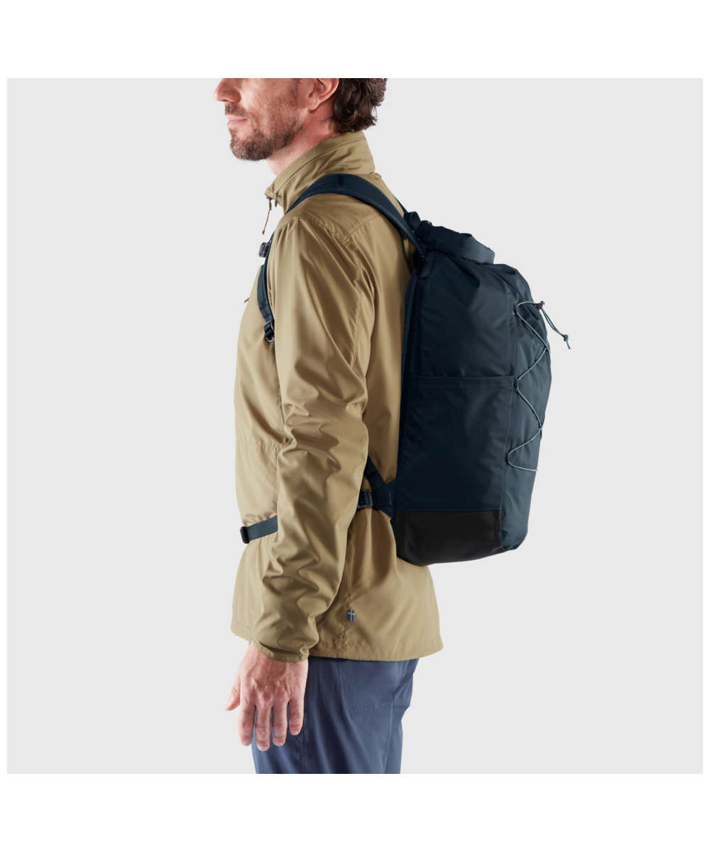 71190011_Fjällräven High Coast Rolltop 26 black