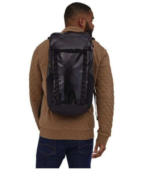 71148672_Patagonia Black Hole Pack 32L black classic