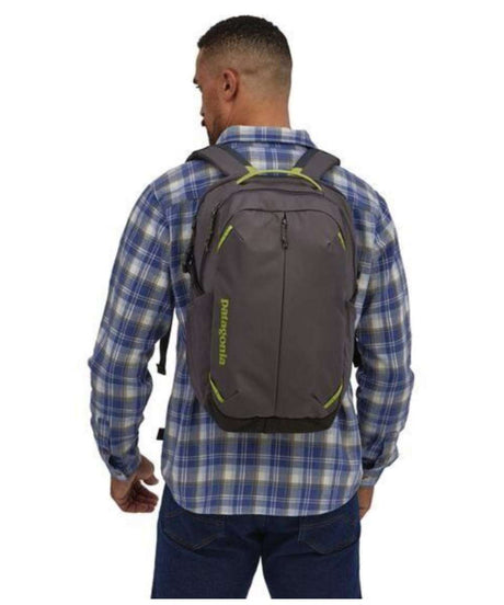 71198586_Patagonia Refugio Day Pack 26L forge grey