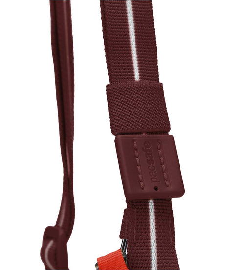 71245987_Pacsafe GO Tech Crossbody Anti-Diebstahl-Umhängetasche garnet red