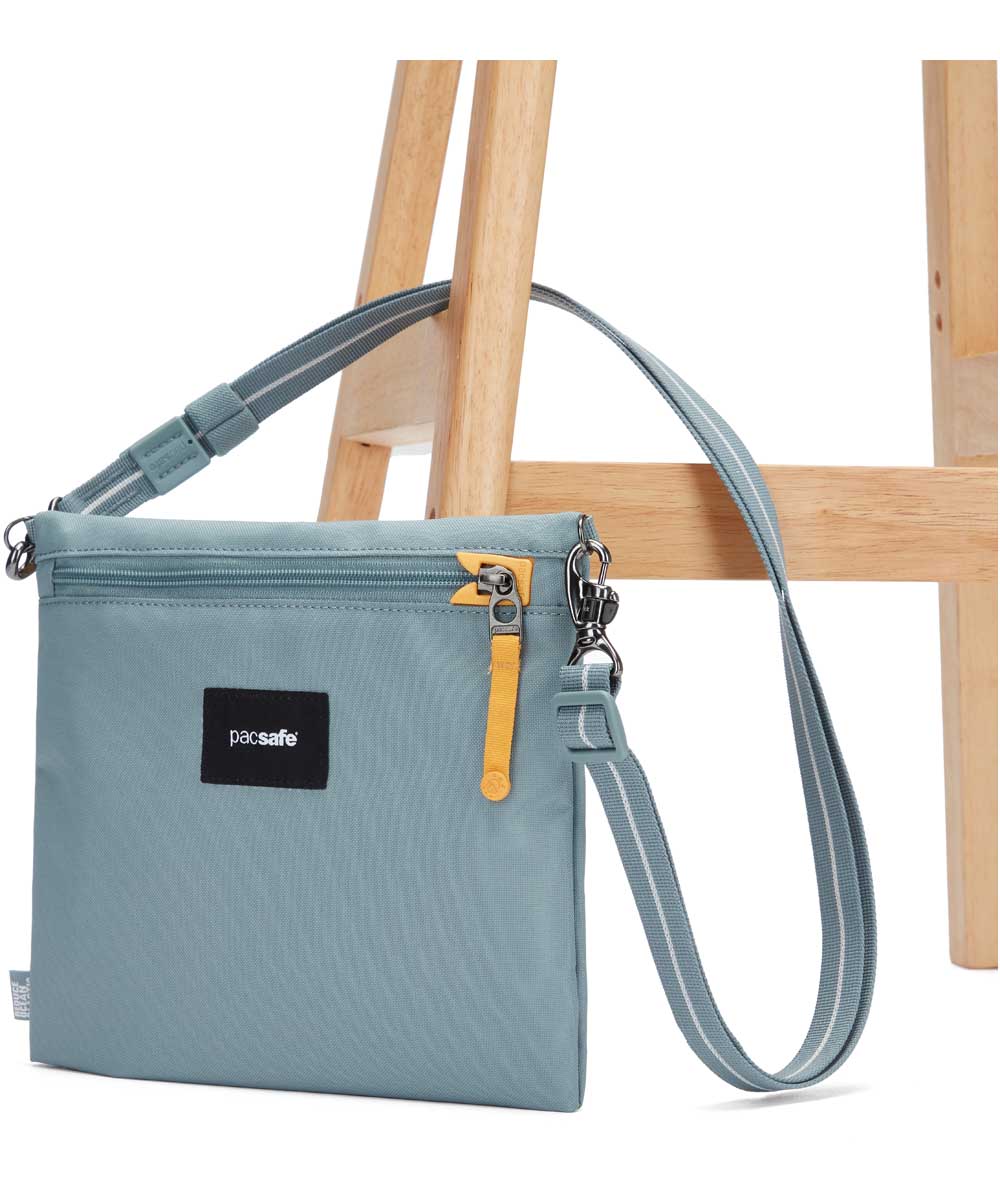 71245981_Pacsafe Go Crossbody Pouch Anti-Diebstahl-Umhängetasche fresh mint