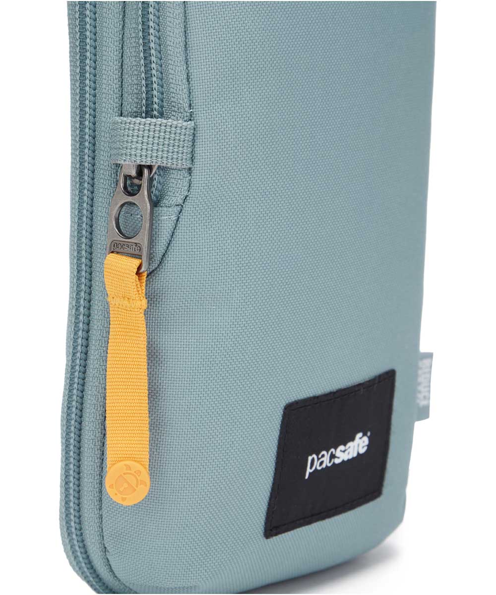 71245985_Pacsafe GO Tech Crossbody Anti-Diebstahl-Umhängetasche fresh mint