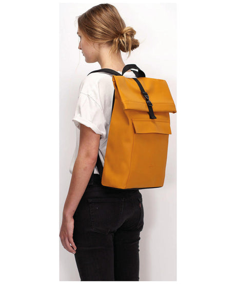 71148022_Ucon Acrobatics Jasper Medium Backpack Lotus honey mustard