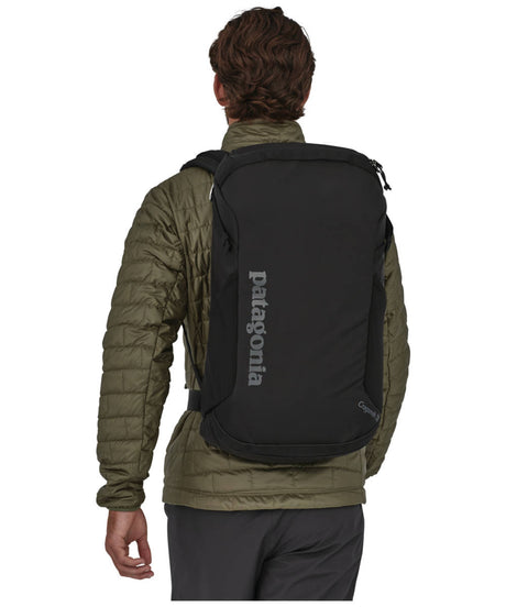 71119305_Patagonia Cragsmith 32L S/M black classic