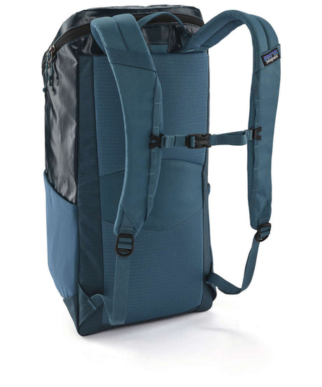 P-19568_Patagonia Black Hole Pack 25L