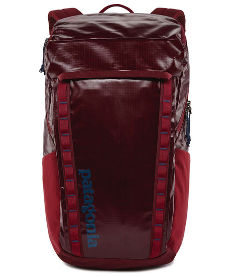 71211964_Patagonia Black Hole Pack 32L wax red