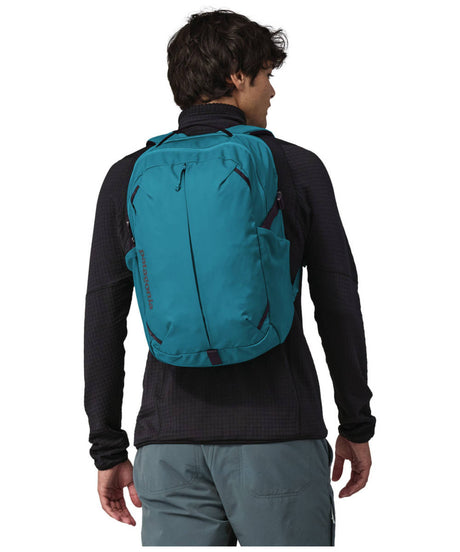 71235341_Patagonia Refugio Day Pack 26L belay blue