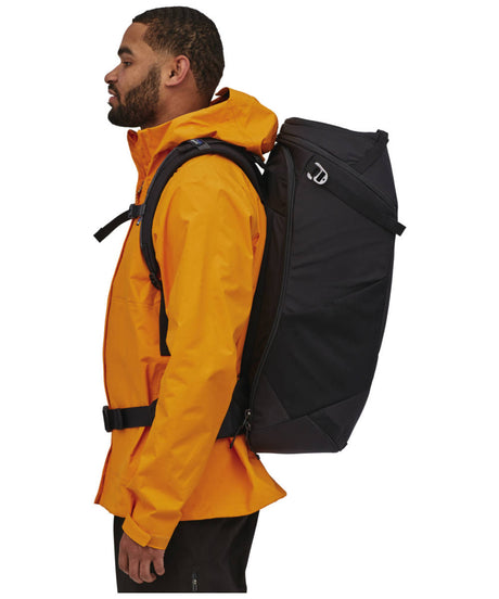 71119308_Patagonia Cragsmith 45L L/XL black classic