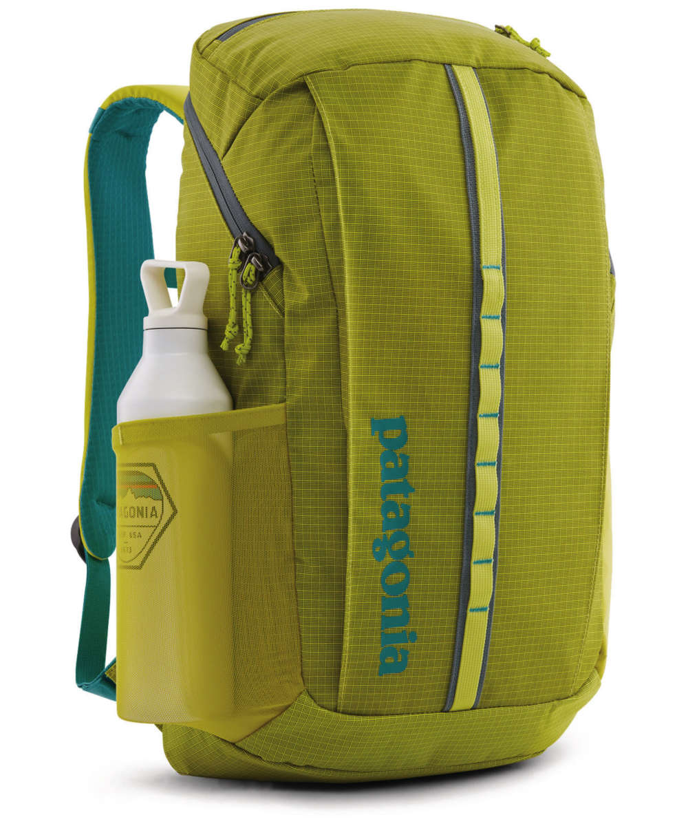 71241064_Patagonia Black Hole Pack 25L phosphorus green