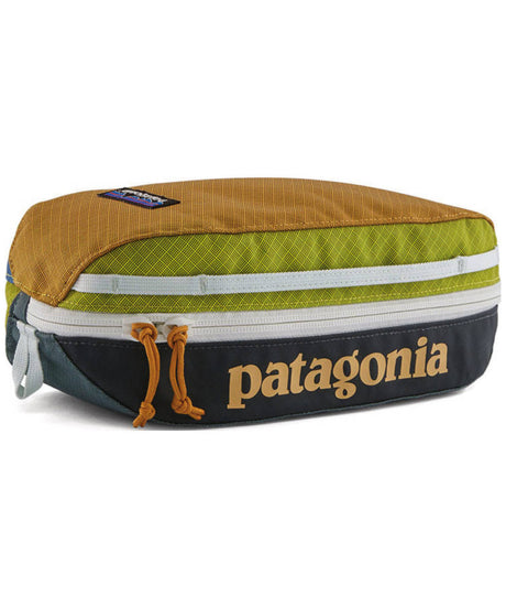 71240986_Patagonia Black Hole Cube 3L patchwork - nouveau green