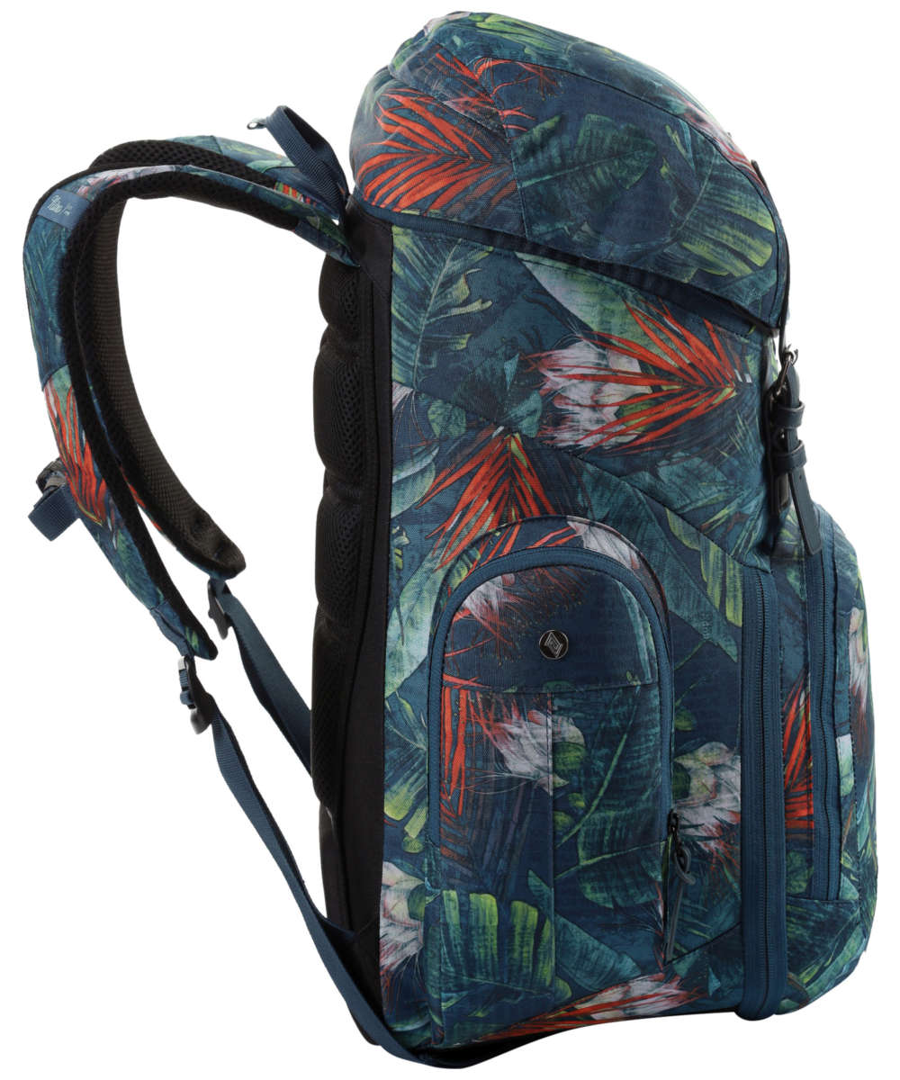 71228608_Nitro Weekender tropical