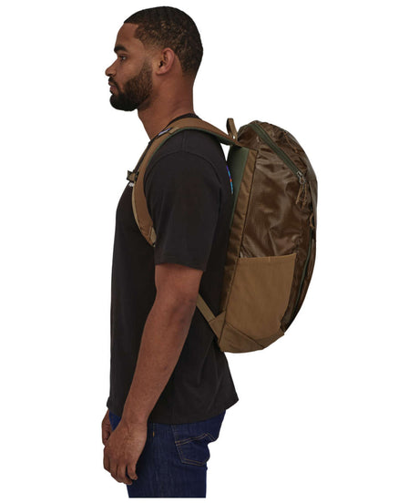 71157583_Patagonia Black Hole Pack 25L coriander brown