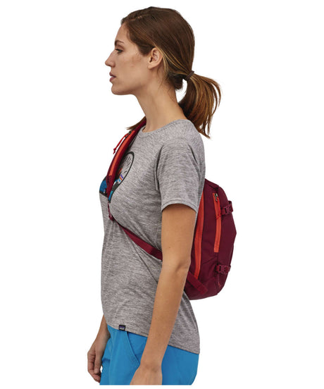 71176530_Patagonia Atom Sling 8L roamer red