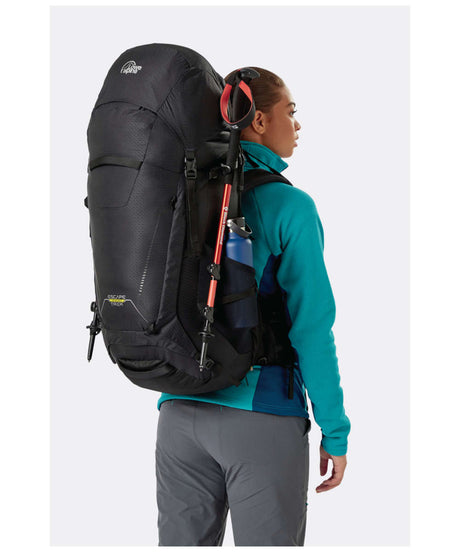 P-21910_Lowe Alpine Escape Trek ND50